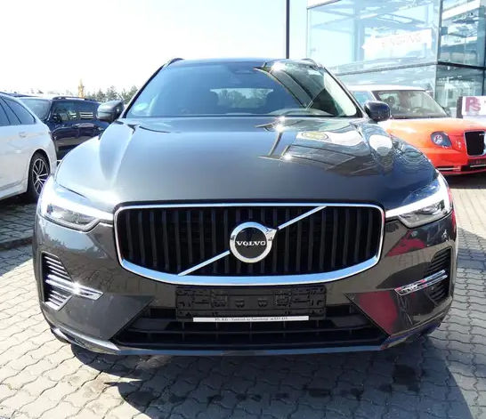 Left hand drive VOLVO XC 60 B4 Pro Navi